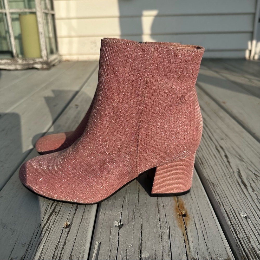 A Rider Girl Glitter Pink Ankle Boots size 7 NWOT